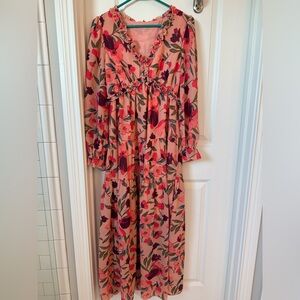Floral maxi dress Size Small
